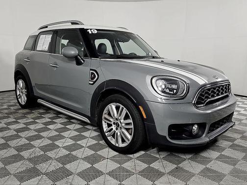 2019 MINI Countryman Cooper S