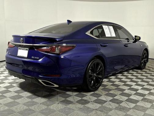 2022 Lexus ES 350 F Sport
