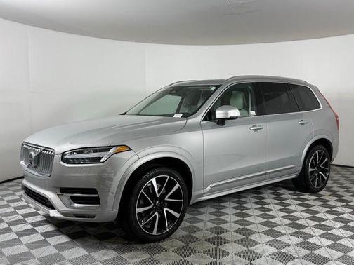 2023 Volvo XC90 B6 Plus 6-Seater