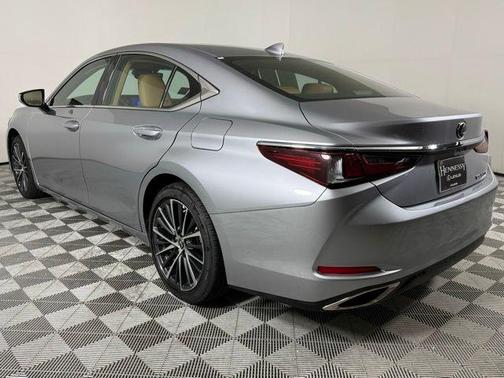 2025 Lexus ES 350 Premium
