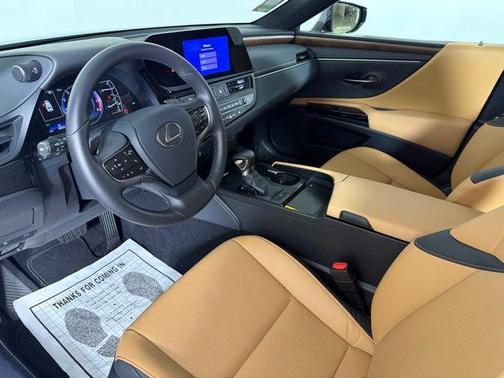2025 Lexus ES 350 Premium