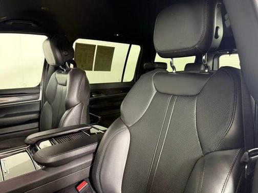 2024 Jeep Wagoneer Series I 4x4