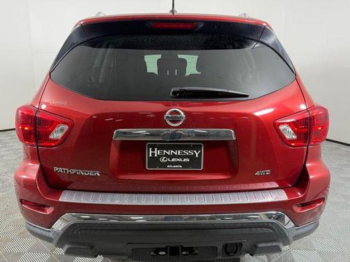 2017 Nissan Pathfinder S