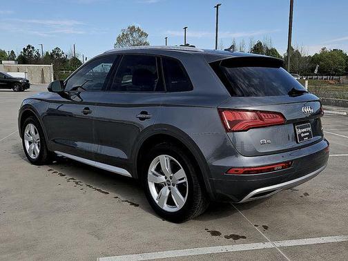 Monsoon Gray Metallic 2018 Audi Q5 2.0T Premium