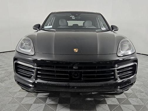 2022 Porsche Cayenne Cayenne