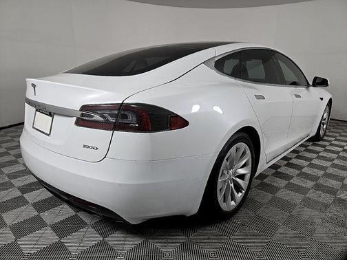 2017 Tesla Model S P100D