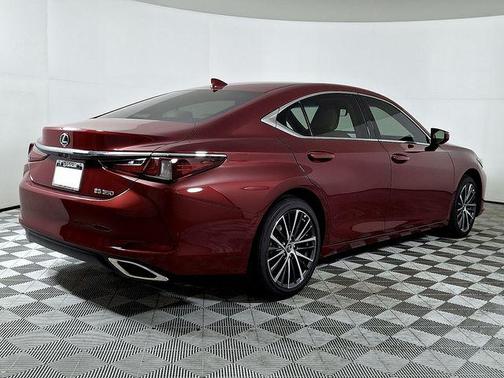 2025 Lexus ES 350 Base