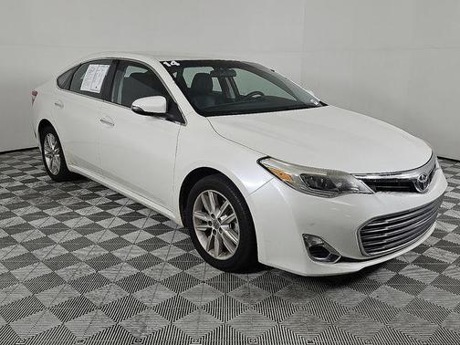 2014 Toyota Avalon XLE