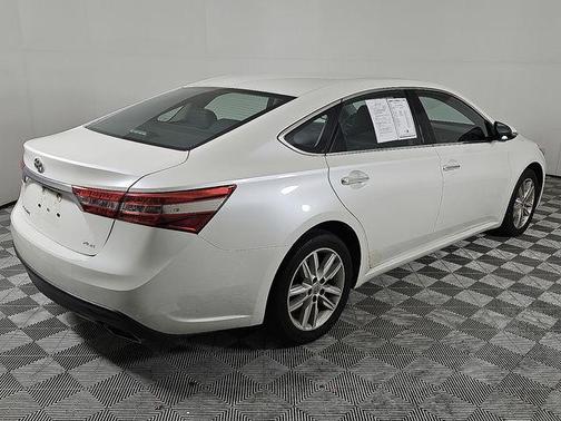 2014 Toyota Avalon XLE