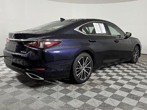 2025 Lexus ES 350 Premium