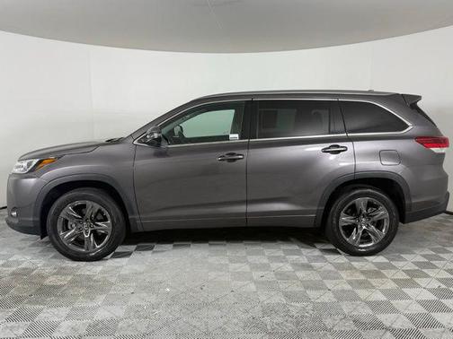 2019 Toyota Highlander Limited Platinum