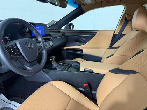 2025 Lexus ES 350 Premium