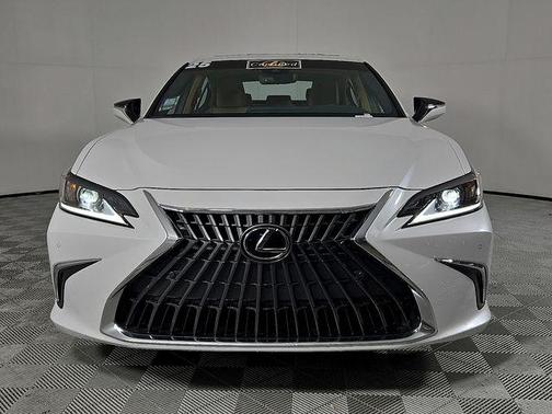2025 Lexus ES 350 Premium