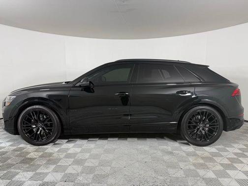 2025 Audi SQ8 4.0T Prestige