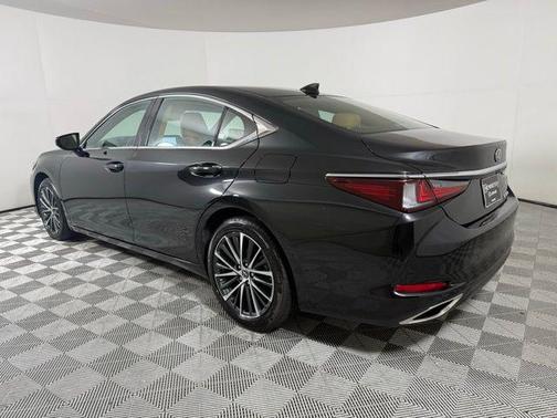 2025 Lexus ES 350 Premium