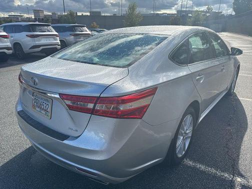 2013 Toyota Avalon XLE Premium