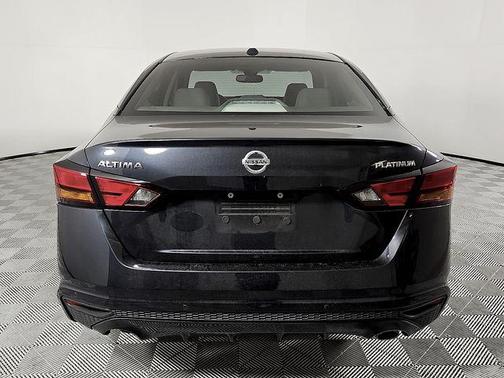 2019 Nissan Altima 2.5 Platinum