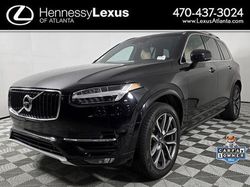 2017 Volvo XC90 T6 Momentum