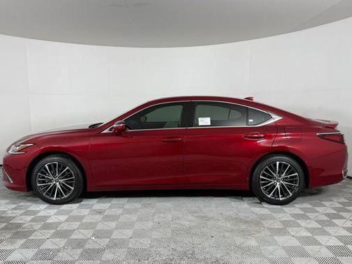 2025 Lexus ES 300h Base