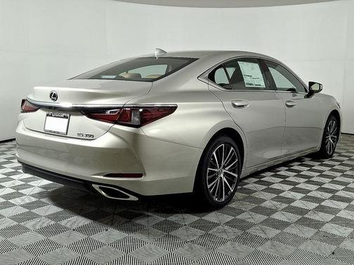 2025 Lexus ES 350 Base