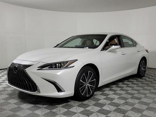 2025 Lexus ES 300h Premium