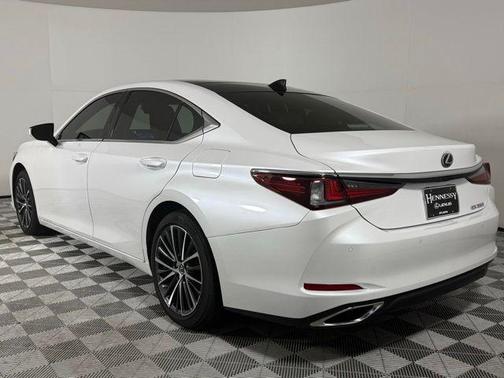 2023 Lexus ES 350 Premium