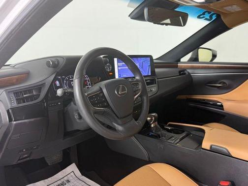 2023 Lexus ES 350 Premium
