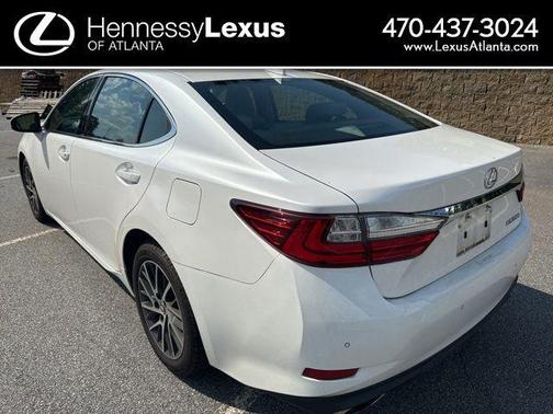 2017 Lexus ES 350 Base