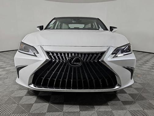2025 Lexus ES 350 Base