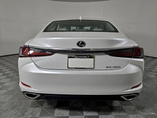 2025 Lexus ES 350 Base