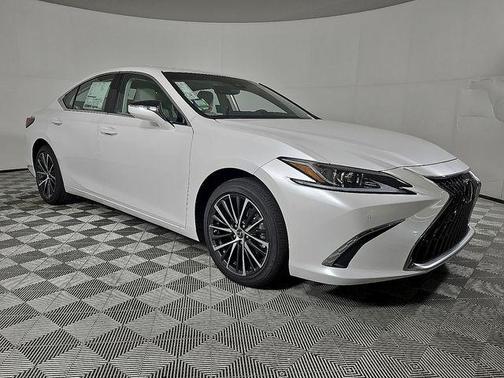 2025 Lexus ES 350 Base