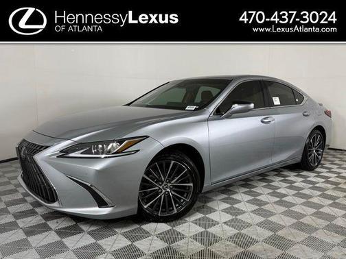 2025 Lexus ES 300h Base
