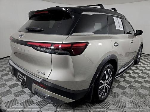 Warm Titanium/Black Obsidian 2023 INFINITI QX60 AUTOGRAPH