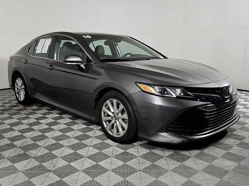 Predawn Gray Mica 2018 Toyota Camry LE