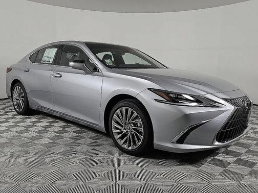 2025 Lexus ES 350 Ultra Luxury