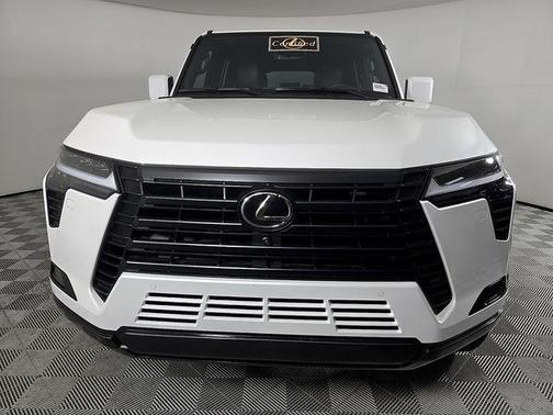 White Pearl 2025 Lexus GX 550 Premium+