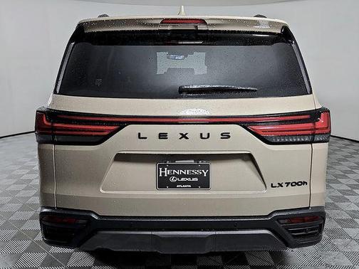 Earth 2025 Lexus LX 700h Overtrail