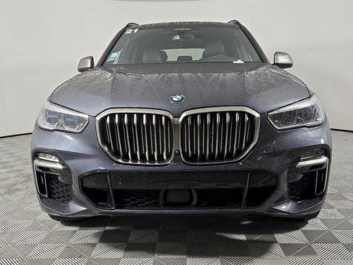 2021 BMW X5 M50i