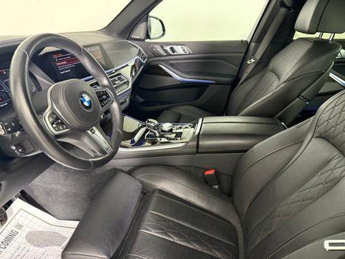2021 BMW X5 M50i