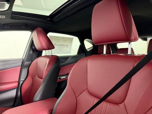 2025 Lexus NX 350h Premium