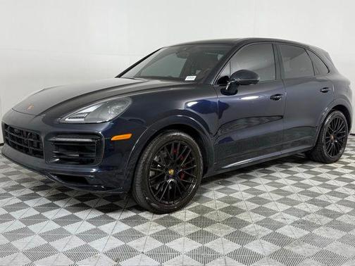 2023 Porsche Cayenne GTS