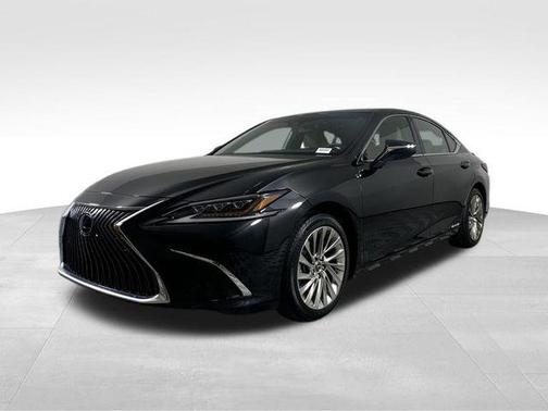 2021 Lexus ES 300h Ultra Luxury