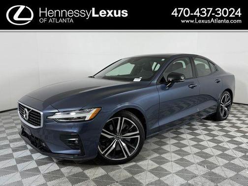 2019 Volvo S60 T6 R-Design