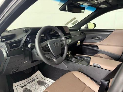 2025 Lexus ES 350 Base