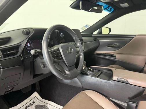2024 Lexus ES 350 Base