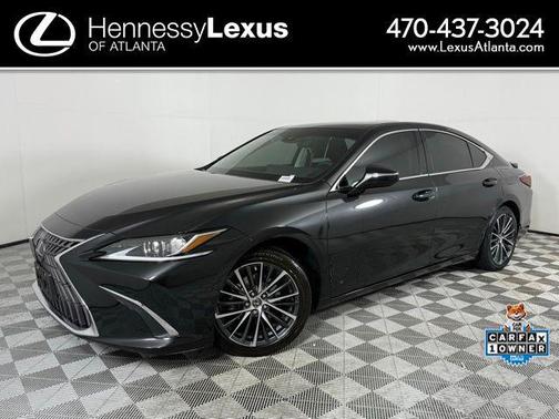 2022 Lexus ES 300h Premium