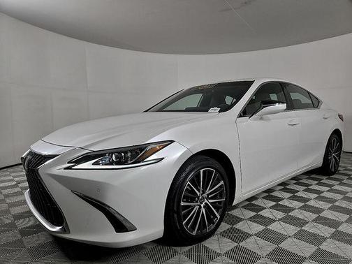 2024 Lexus ES 250 Base