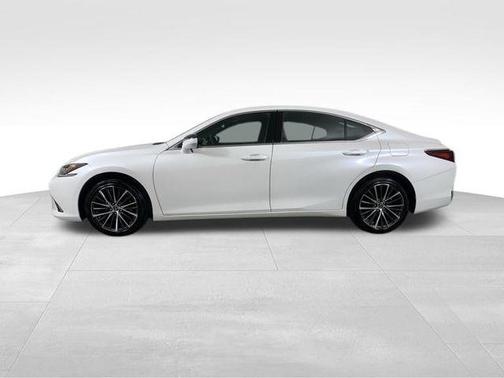 2024 Lexus ES 250 Base