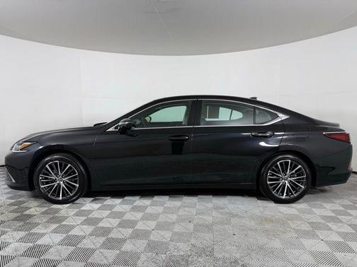 2025 Lexus ES 350 Premium