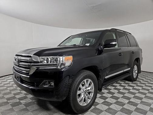 2019 Toyota Land Cruiser Base
